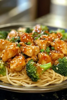 Spicy Garlic Chicken and Broccoli Noodle Bowls